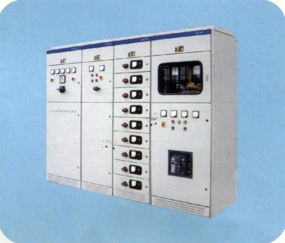 KYN28A-12、2000-31.5戶內(nèi)金屬鎧裝抽開式開關(guān)設(shè)備2